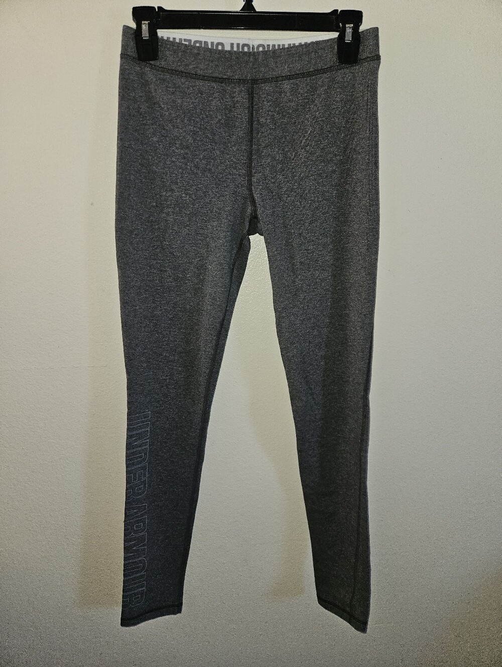 Under Armour Womans Gray Leggings Size Xs